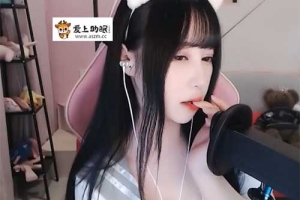 尤猫醒醒-学生妹