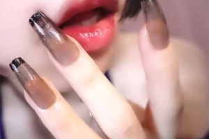 小羊喵-湿漉漉的摸脸