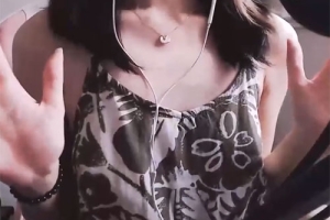 aki秋水-看的见舌头的舔耳