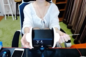 么么然-舒服的掏耳朵